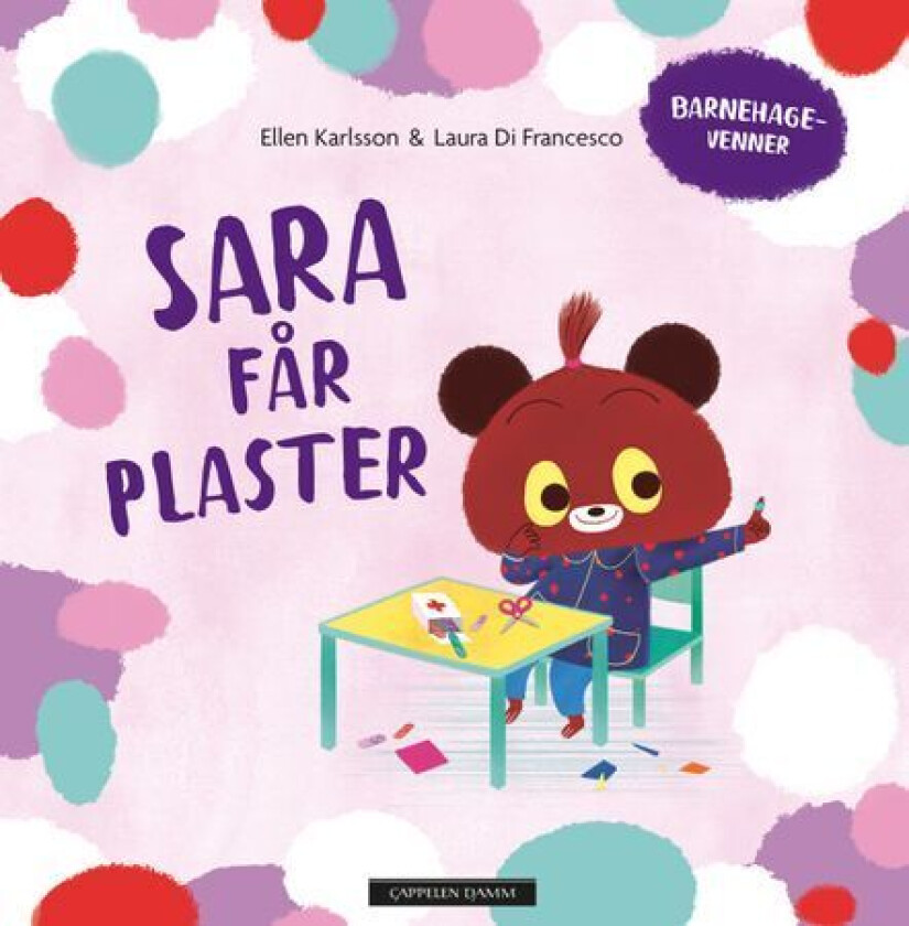 Sara får plaster av Ellen Karlsson