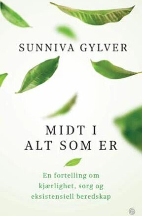 Midt i alt som er av Sunniva Gylver