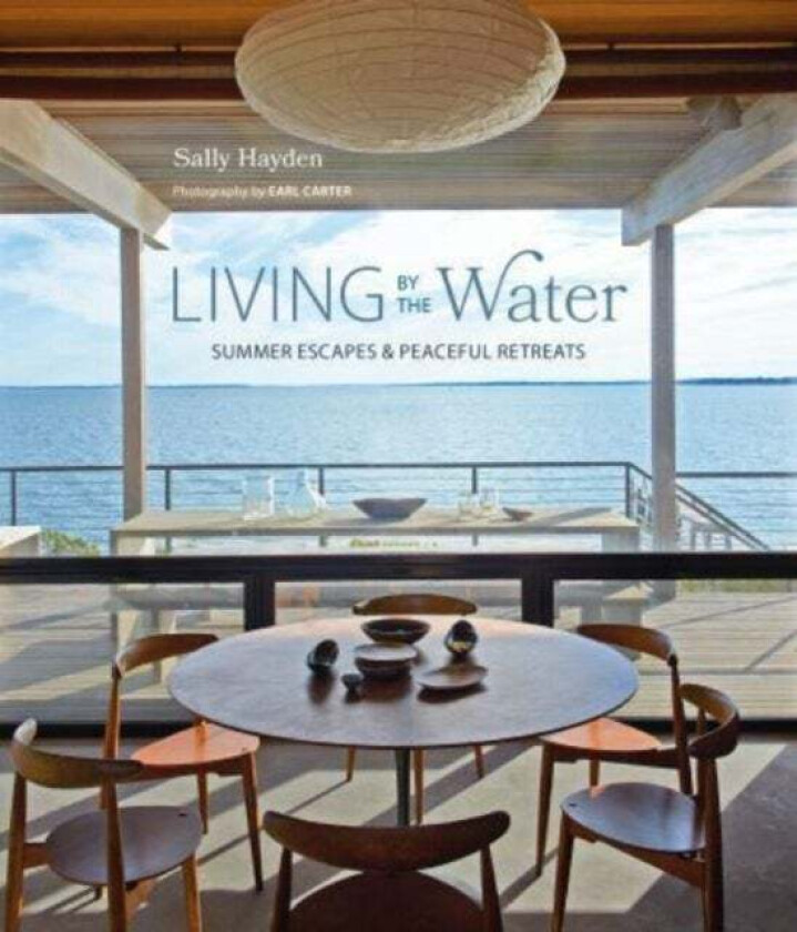 Living by the Water av Sally Hayden