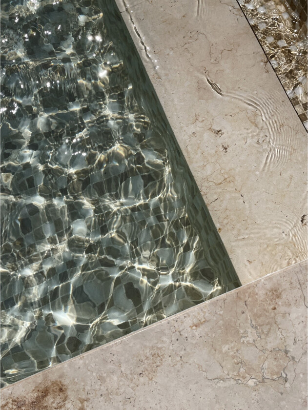Poster Pool 70x100 cm - Beige