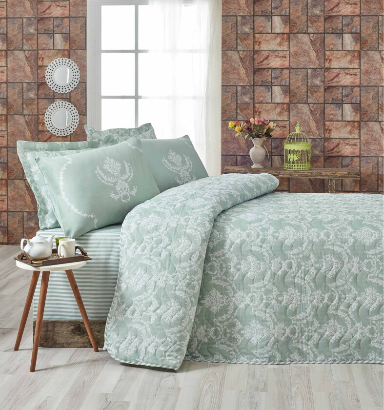 Eponj Home Sengeteppe Dobbelt 200x220+2 Putetrekk Quiltet - Grønn/Hvit
