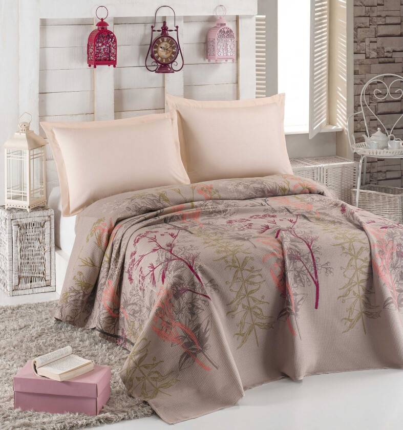 Eponj Home Sengeteppe Enkelt 160x235 cm - Beige/Rød/Rosa/Grønn