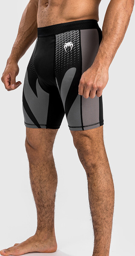 Attack Vale Tudo Shorts Svart