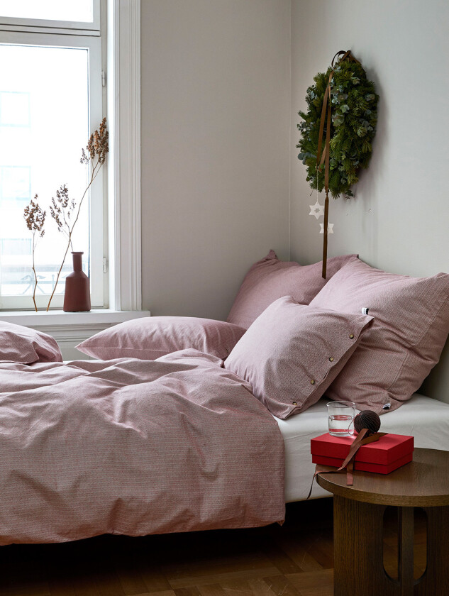 Balder sengesett rød