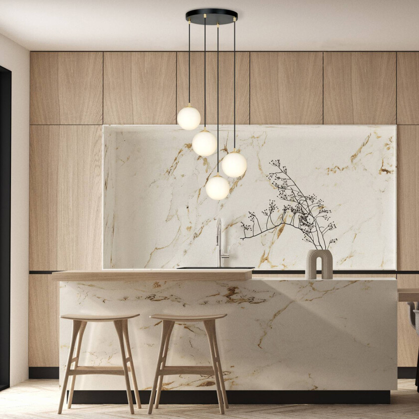 Glassy pendellampe, 4-lys, rund, svart/opal