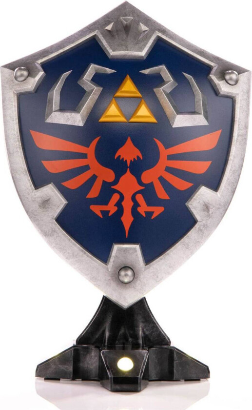 - The Legend of Zelda Breath of the Wild PVC Painted Statue: Hylian Shield (Collector's Edition) - Figur