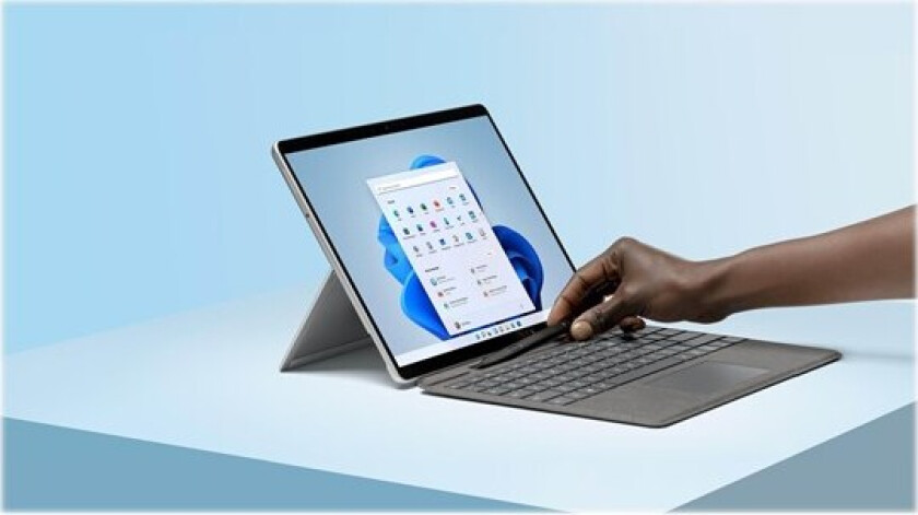 Surface Pro Signature Keyboard - keyboard - with touchpad accelerometer Surface Slim Pen 2 storage and charging tray - QWERTZ - German - platinum - Tastatur - Tysk - Grå