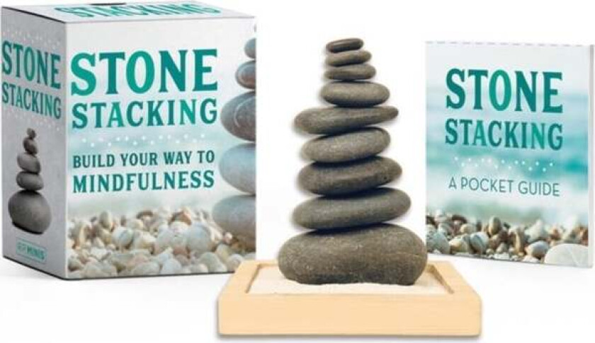 Stone Stacking av Christine Kopaczewski