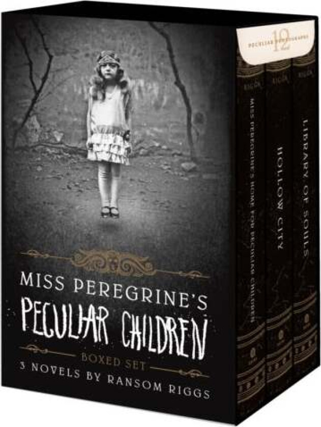 Miss Peregrine's Peculiar Children Boxed Set av Ransom Riggs