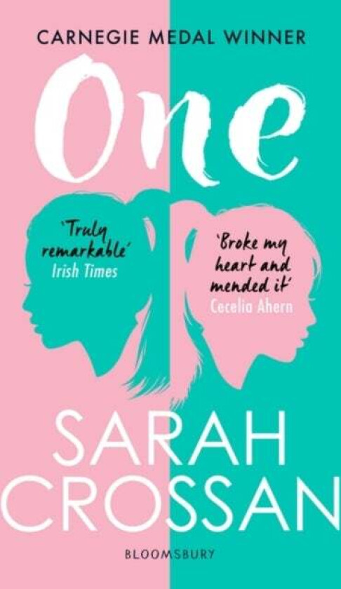 One av Sarah Crossan