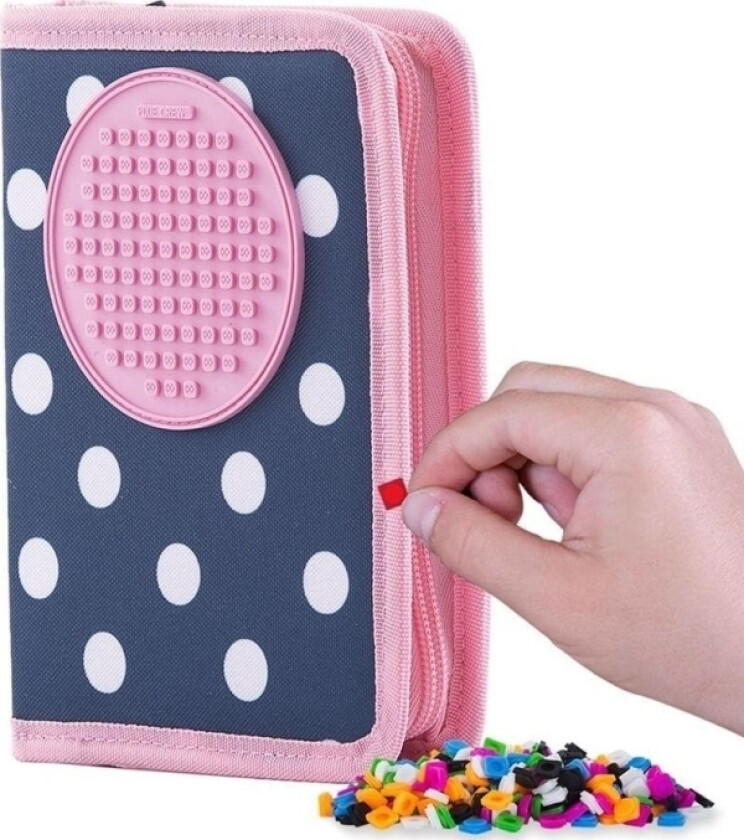 Penal Fra Kassefilm Skolepenal Med Glidelås Og Rosa Panel