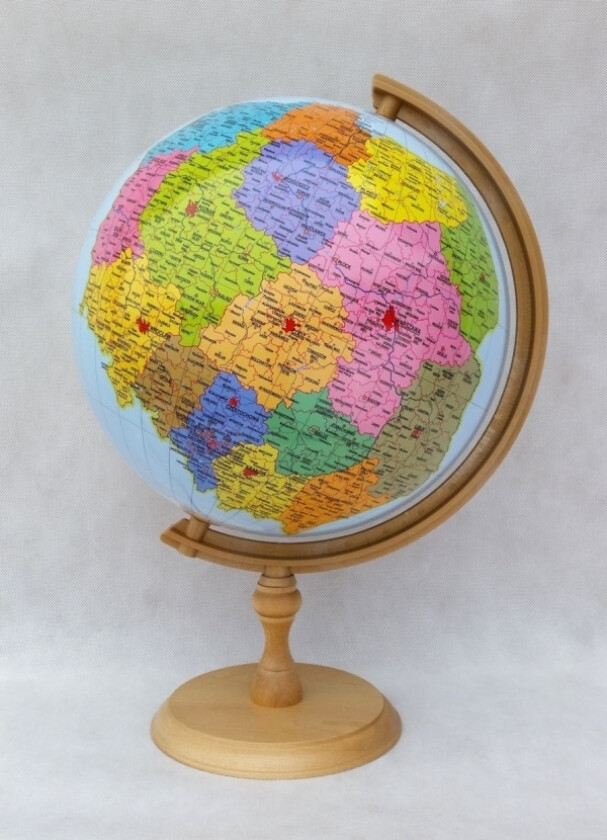 Zachem Globus 320 Polsk, Administrativ Og Fysisk