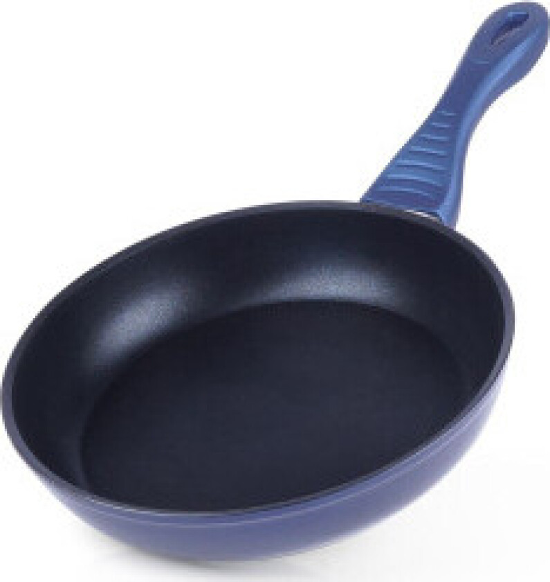 Stekepanne med keramisk belegg og diamantkrystaller