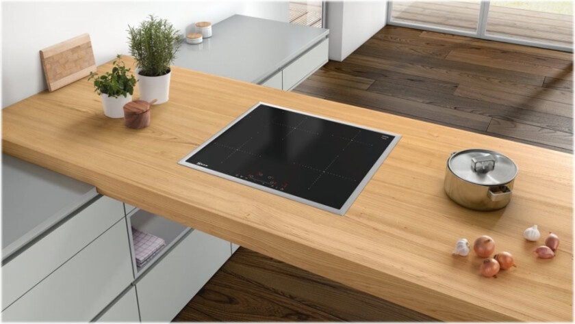 N 70 T46BD60N0 - Induksjonskomfyrtopp - 4 plater - Nisje - bredde: 56 cm - dybde: 49 cm - med pynt av rustfritt stål - svart/rustfritt stål