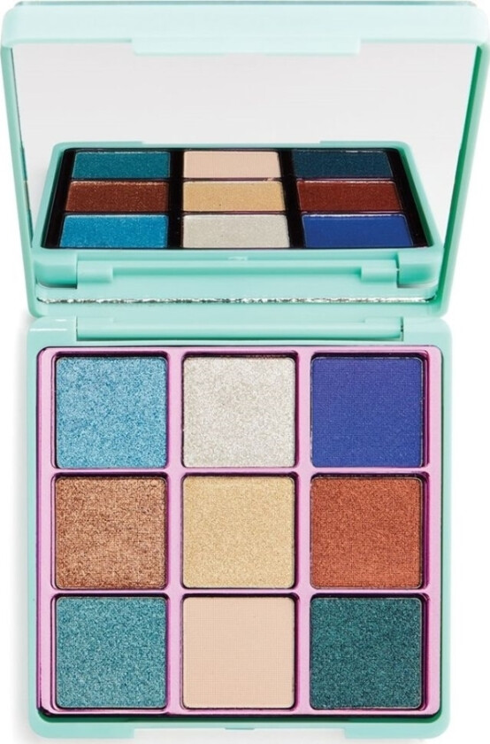 I Heart Revolution Starry Eyed eyeshadow palette, 1 pcs.