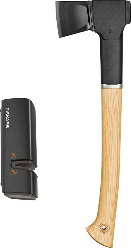 Sett Fiskars N12 øks + sliper