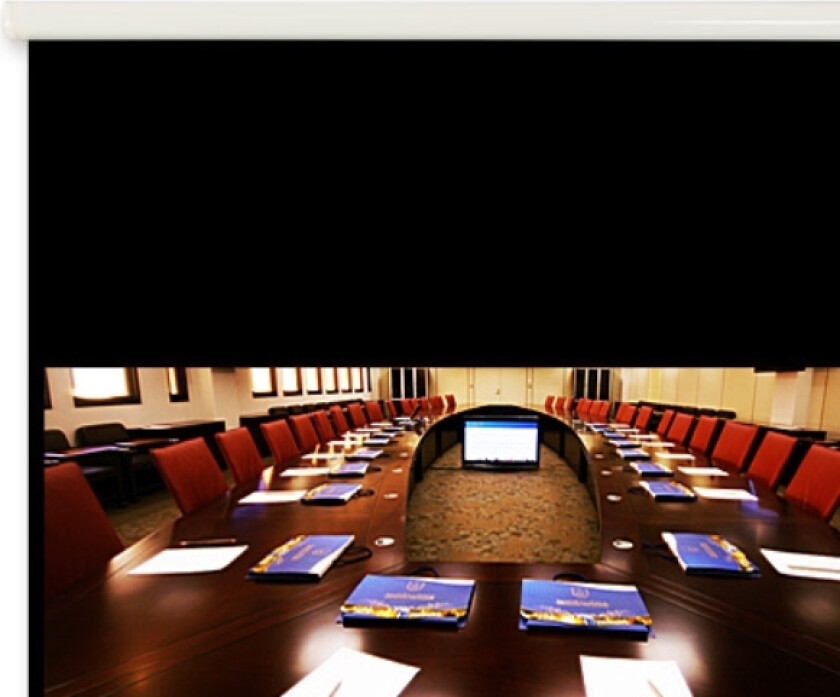 Avtek Business 280 projektorlerret