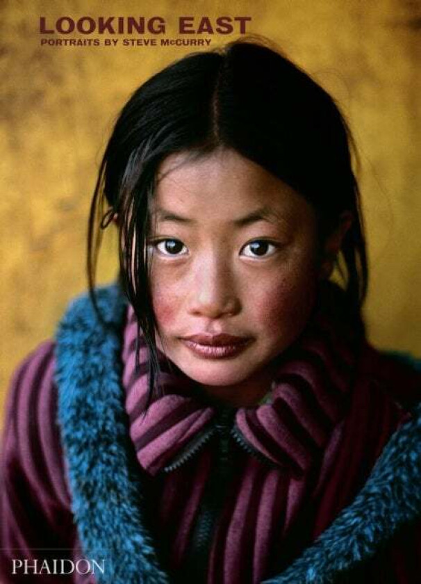 Looking East av Steve McCurry