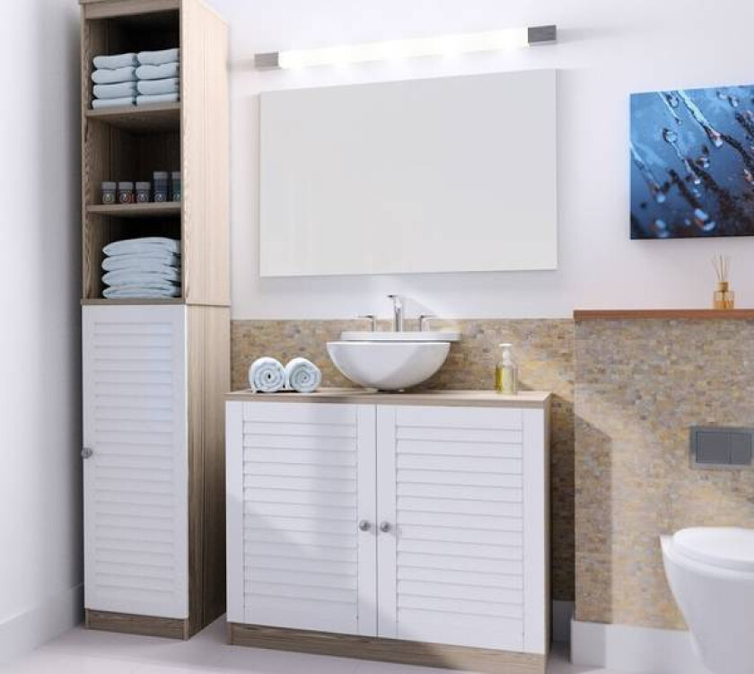 Baderomsinnredning med høyskap og servantskap