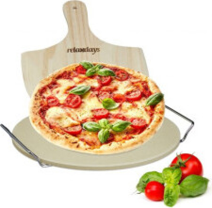 Rund pizzastein i et sett