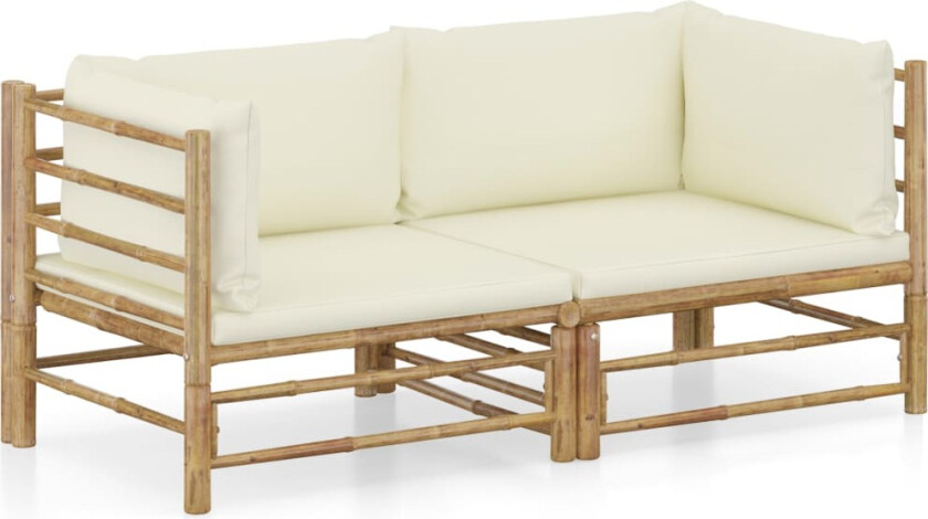 Hagesofagruppe med kremhvite puter 2 deler bambus