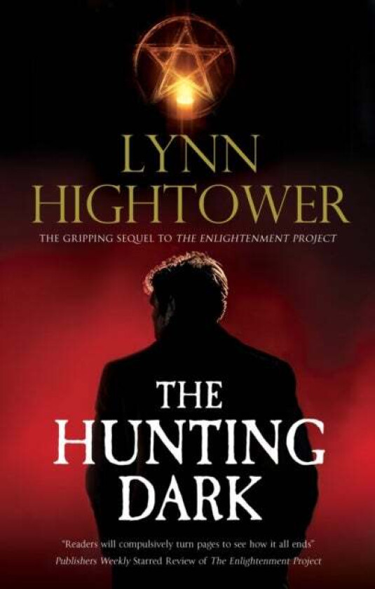 The Hunting Dark av Lynn Hightower