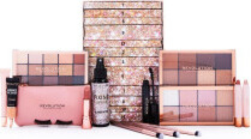 Revolution Ultimate Glamor advent calendar 12 pcs.