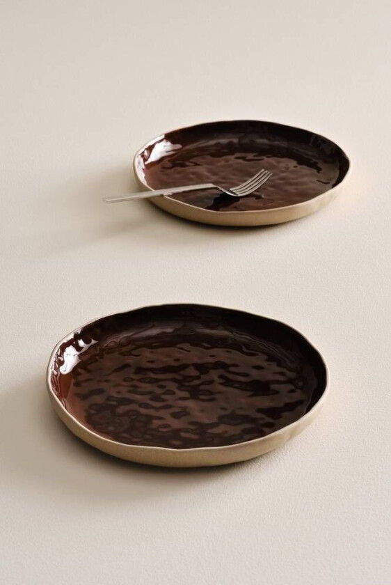 CARA tallerken ø 26 cm Dark Brown Black Pottery