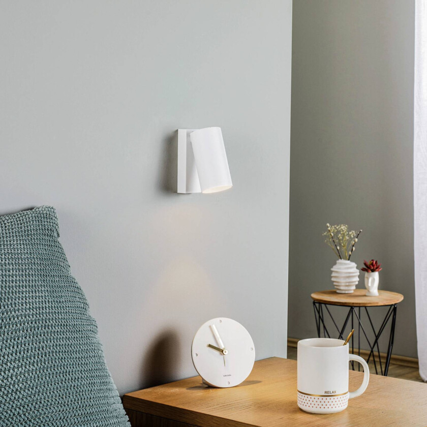 Veggspot Mono I hvit