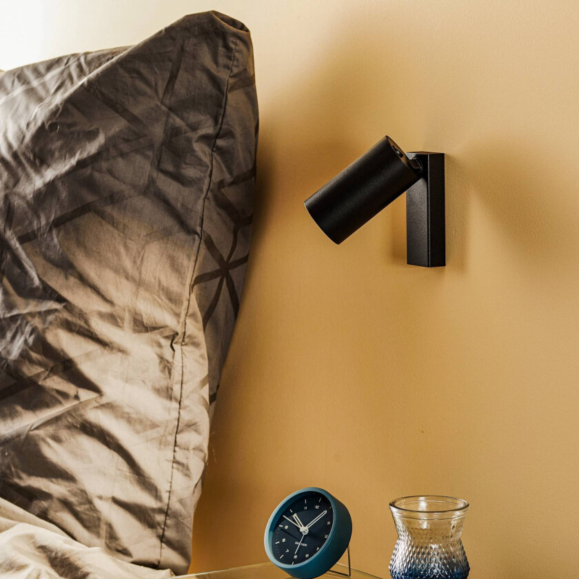 Veggspot Mono I svart