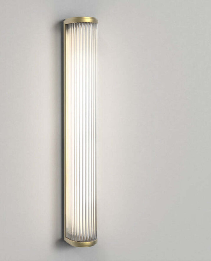 Versailles 600 vegglampe 25W IP44 3000 kelvin - Matt Gullfarget - Matt gull