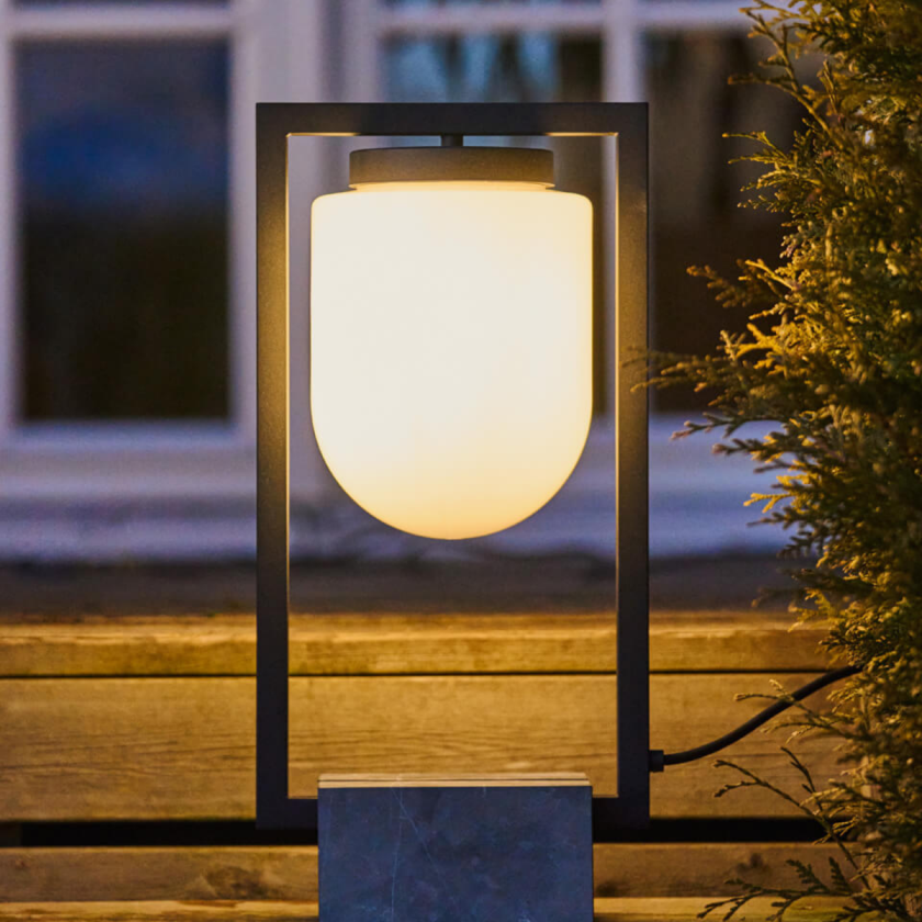 Stanley bord/gulvlampe - Sandsvart - Svart