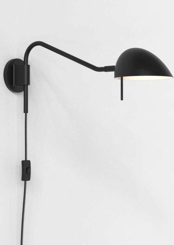 Serge vegglampe - Svart