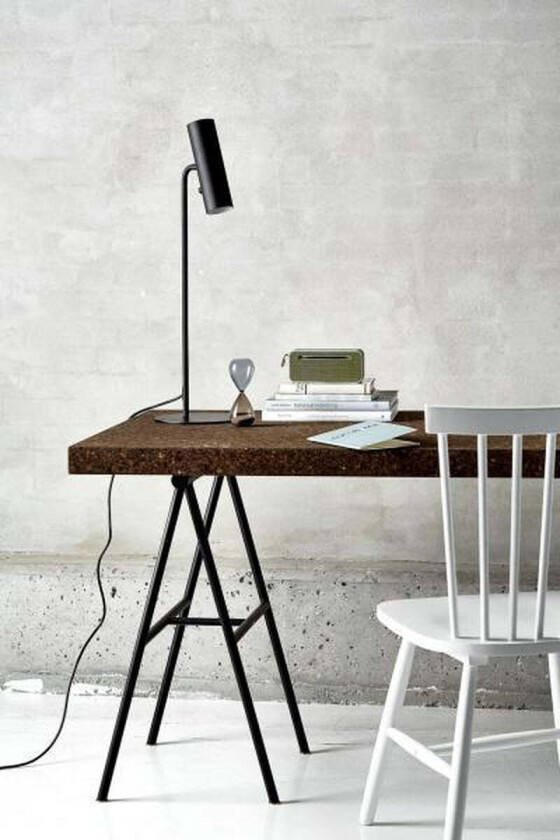 MIB 6 Bordlampe - Svart - Svart