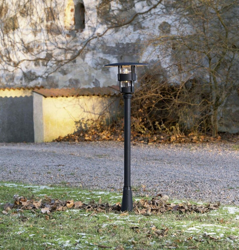 Freja 120 cm stolpelykt - Svart