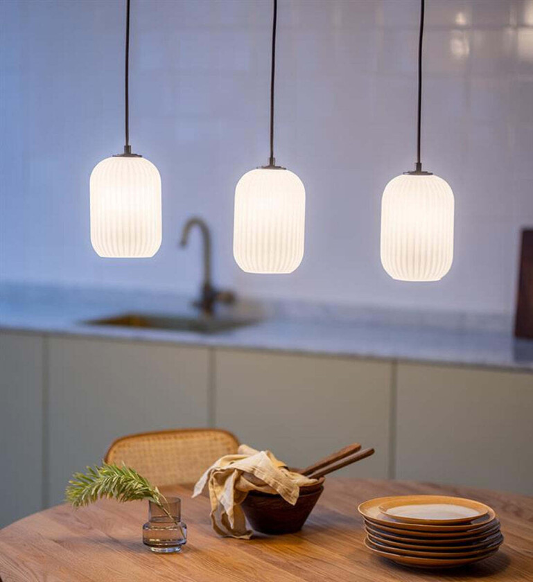 Cava takpendel 3-lys - Svart/Opal hvit - Svart / Opal - Svart / Opal