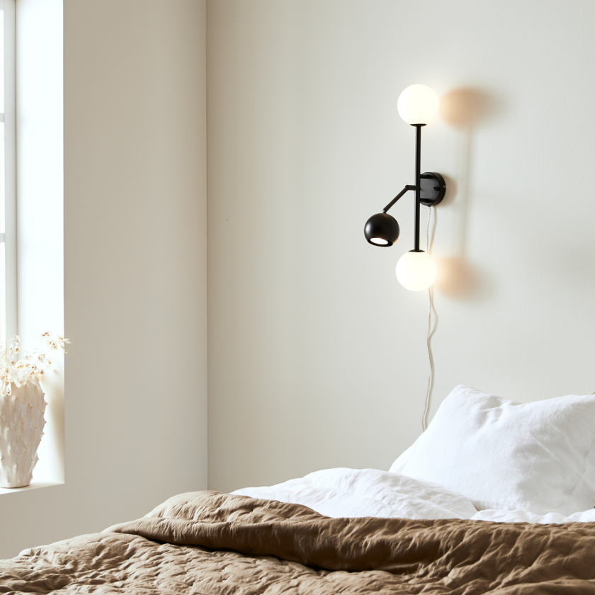 Beside vegglampe 3L Svart/Hvit - Svart / Hvit - Svart / Hvit