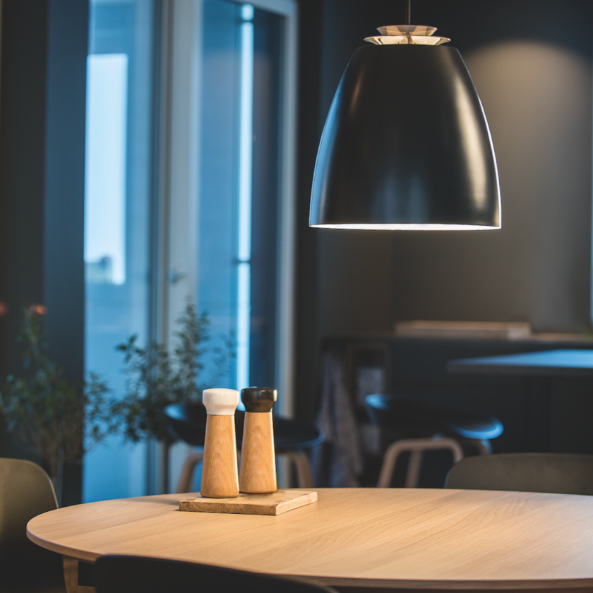 Bell maxi takpendel - Svart/Gull - Svart / Gull