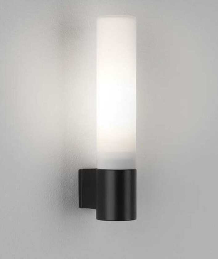 Bari vegglampe - Svart