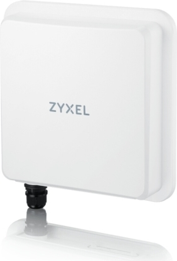 Zyxel Fwa710 5G Outdoor Router Standalone/Nebula With 1 Year Nebula Pro License 2.5G Lan Eu And Uk
