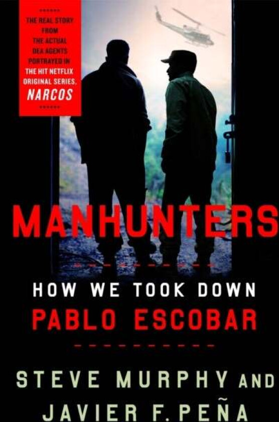 Manhunters av Stephen E. Murphy, Javier F. Pena