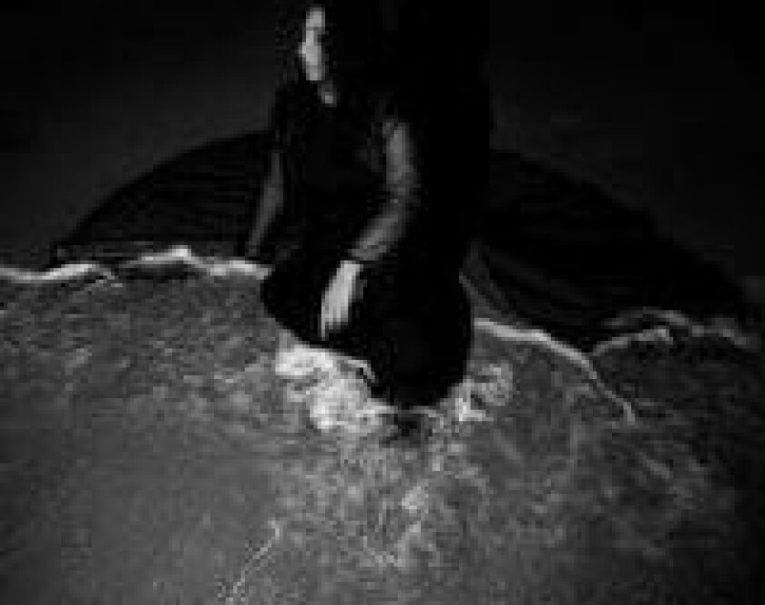 Arooj Aftab - Night Reign