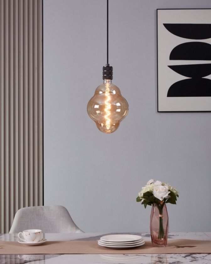 Eglo E27 Led Cl200 Amberfarvet Dekorationspære Med Spiral Og Varmt Hvidt Lys