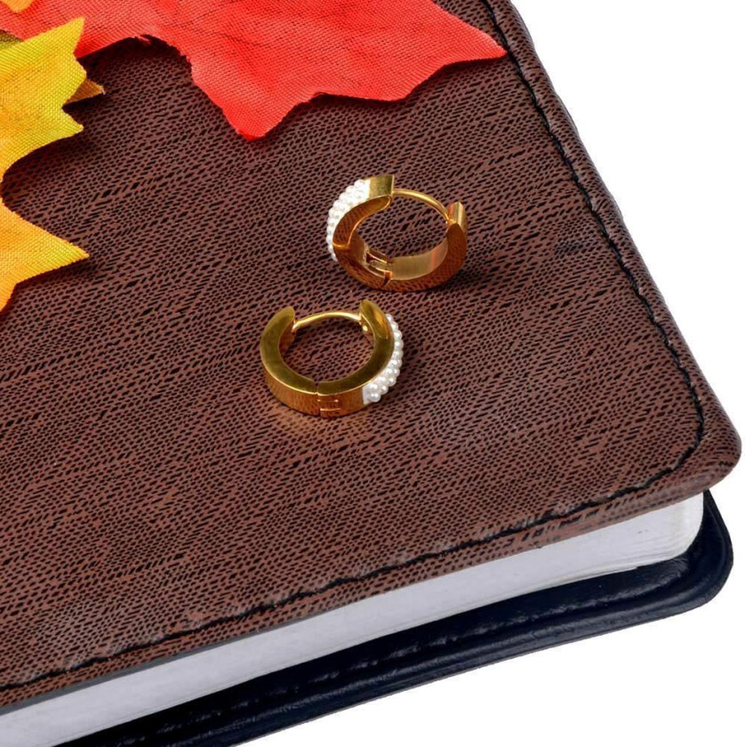 Perlebelagt øredobber - Gull