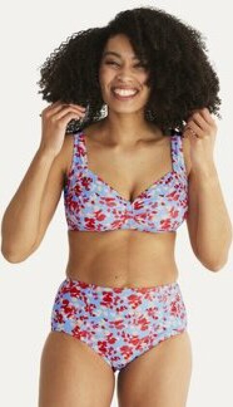 Bikinitruse Cuba
