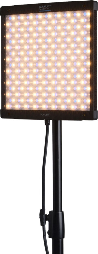 Bilde av PavoSlim 60C LED-panel i full farge - RGB, 72W, 2700-7500K - Bluetooth