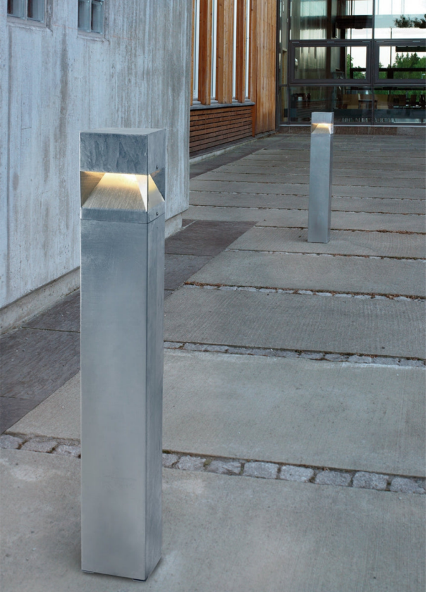 Arvika 891 pullert 12,7W LED 89 cm - Galvanisert