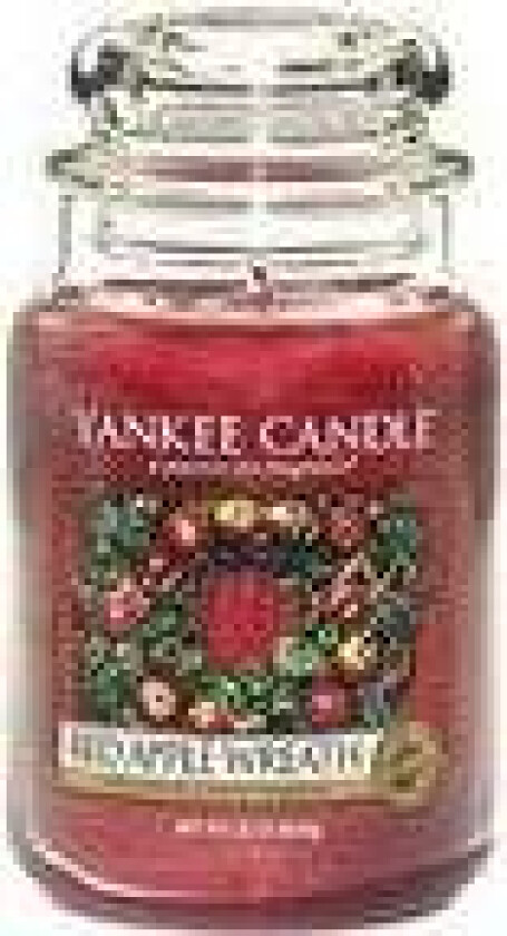 - Red Apple Wreath Candle - A scented candle 104.0g