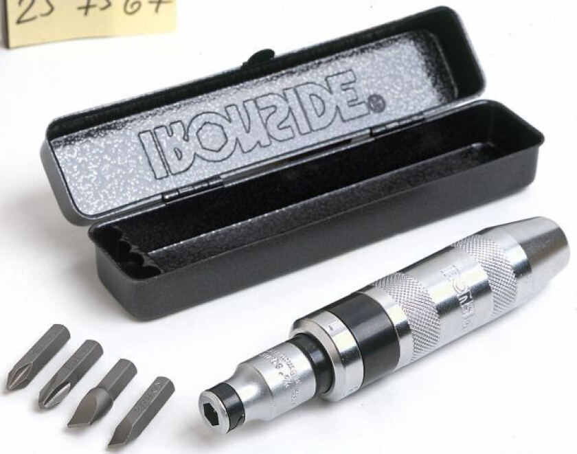 120600 Slagskrutrekkersett med 4 bits, i metallboks