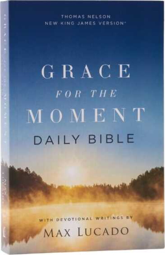 NKJV, Grace for the Moment Daily Bible, Softcover, Comfort Print